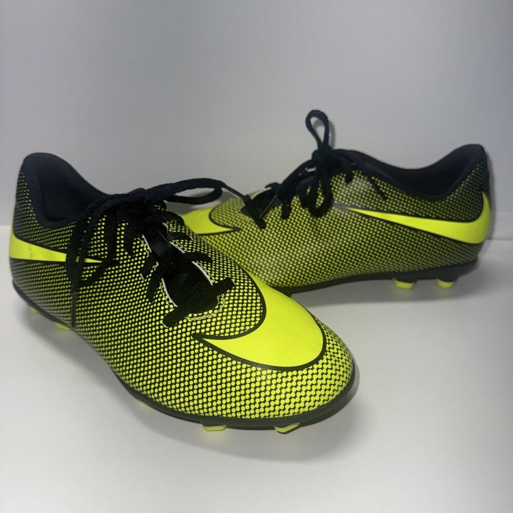 Nike Jr Bravata II Black Yellow Kids Soccer Cleats 844442-070 Size 6 Y Futbol